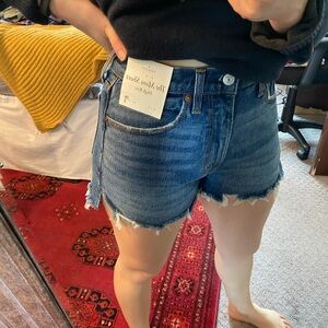 Abercrombie High Rise Mom Short